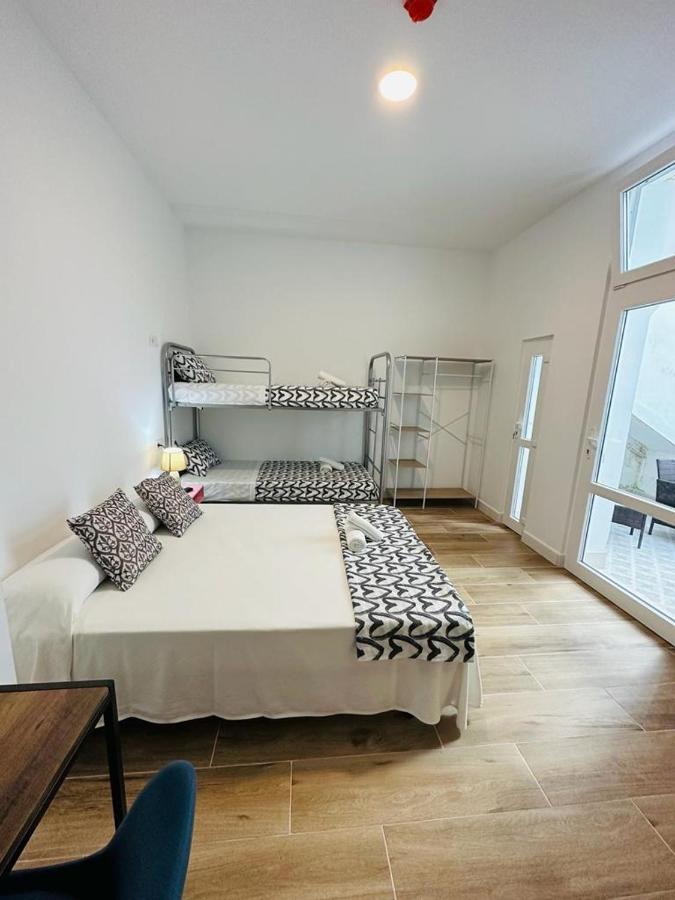Hostel Costa-Luz Bejar 28-30 هويلفا المظهر الخارجي الصورة