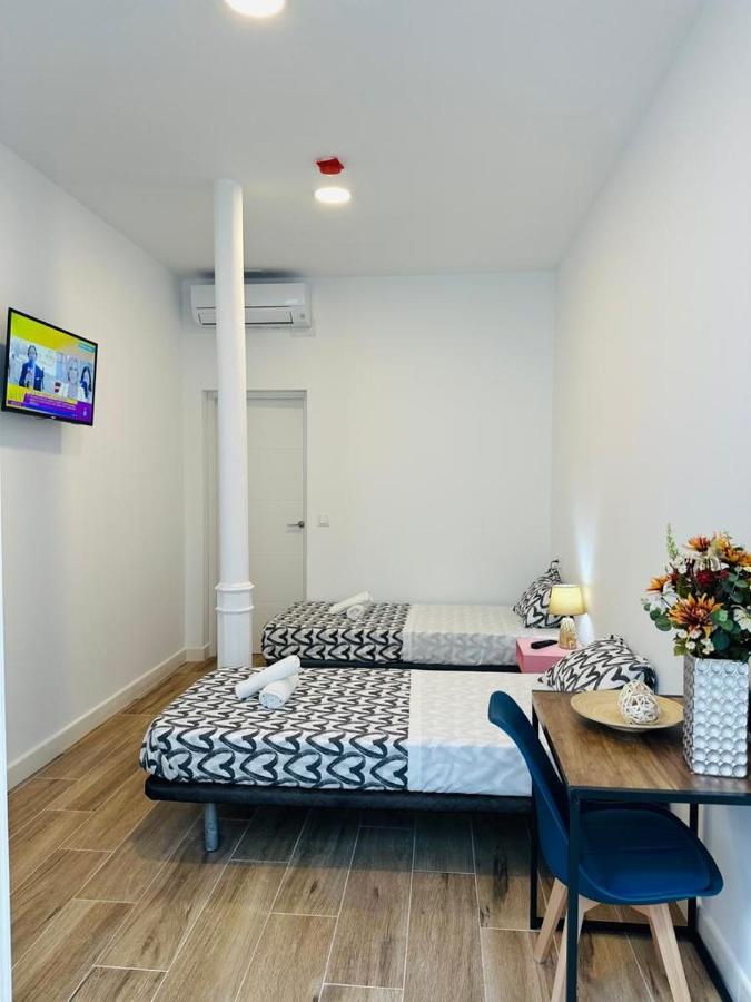 Hostel Costa-Luz Bejar 28-30 هويلفا المظهر الخارجي الصورة